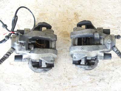 Mercedes Rear Brake Caliper (Left and Right Set) 2214230181 C216 W221 CL550 S550 CL S Class2